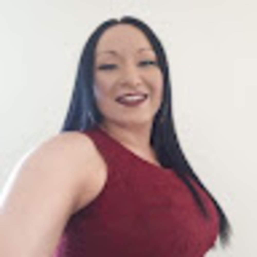 Meet your Posher, Rebecca